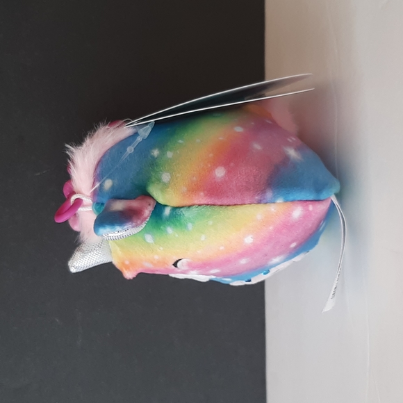 Squishmallows Prim Unicorn Rainbow Clip-On 3.5" Exclusive Rainbow Pink Blue - Picture 3 of 12